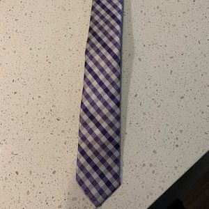 Slim tie